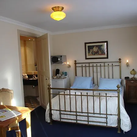 לינה וארוחת בוקר Brocante